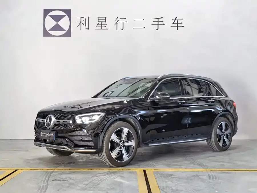 Mercedes-Benz GLC-Class 2023
