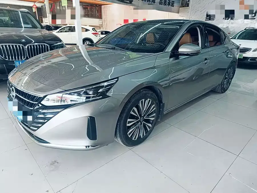 Nissan Altima 2023
