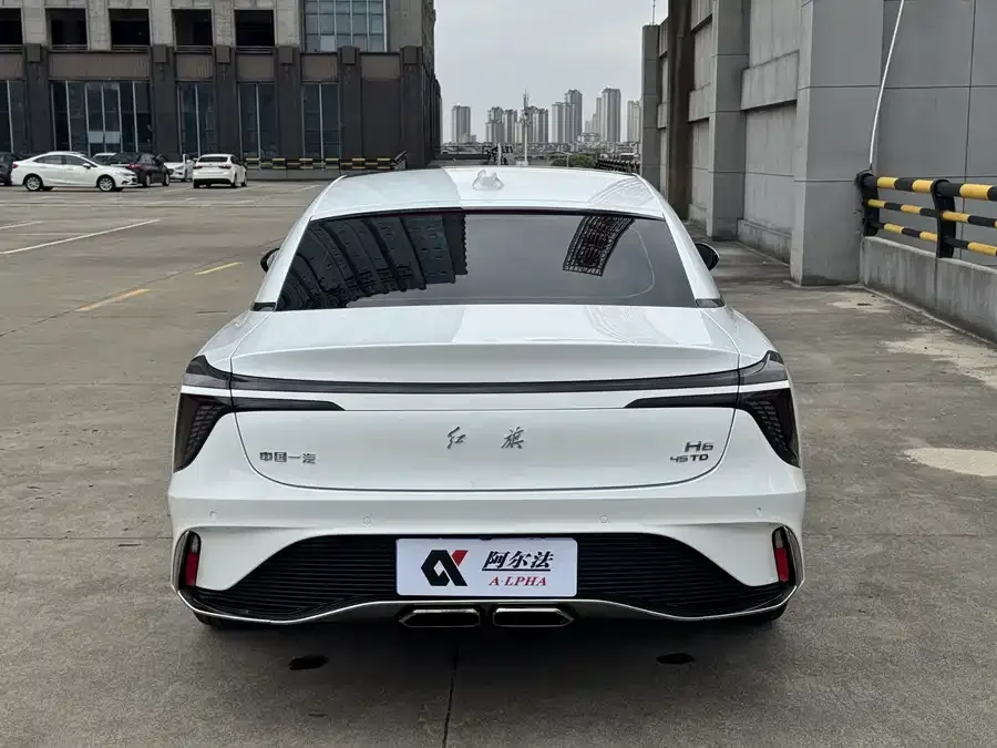 Hongqi H6 Hongqi H6 2023 2.0T Luxury Edition 2023 — миниатюра 2