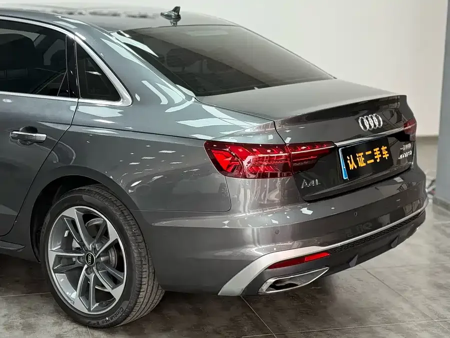 Audi a4 l 2022 40 TFSI Fashion Dynamic Edition 2023 — миниатюра 5
