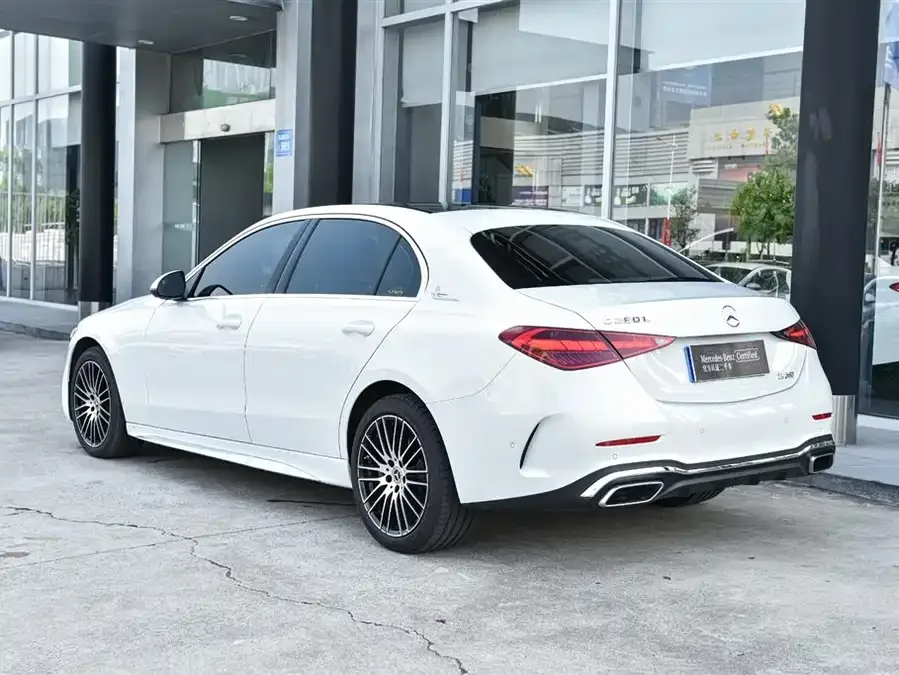 Mercedes-Benz Class C Mercedes-Benz C-Class 2024 C 260 L Sports Edition 2024 — миниатюра 2