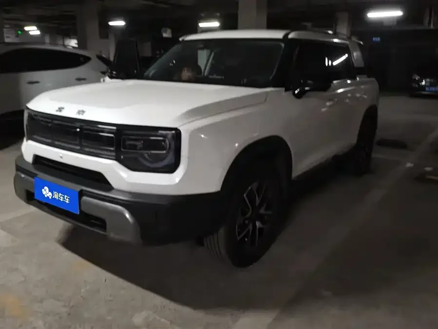 BAIC BJ30 2025