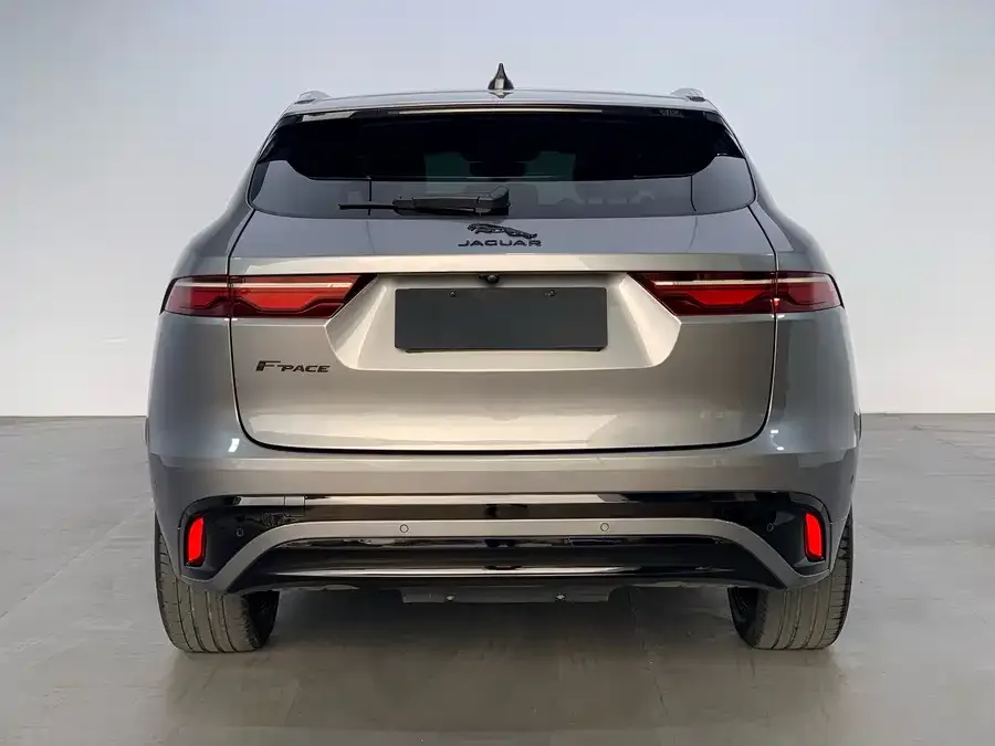 Jaguar F-Pace 2022 P250 R-Dynamic BLACK 2022 — миниатюра 5