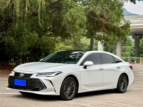 Toyota Avalon 2024 buy in Moscow