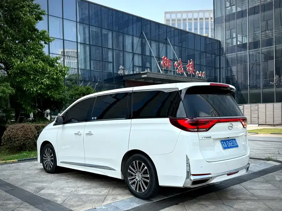 GAC Trumpchi M8 Trumpchi M8 2021 Lingxiu Series 390T Premium Edition 2022 — миниатюра 2