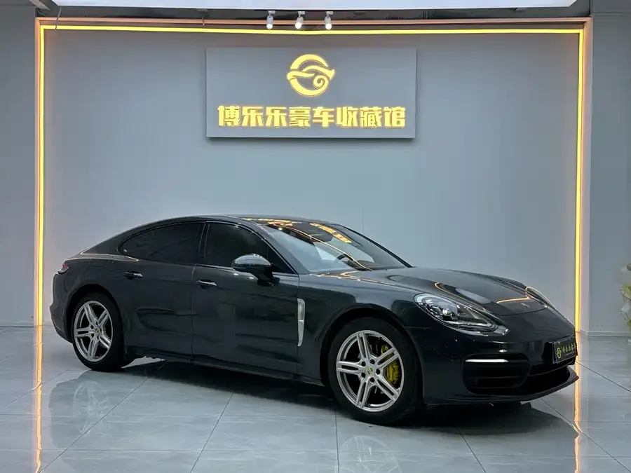 Porsche Panamera Panamera 2023 Panamera 2.9T Platinum Edition 2023 — миниатюра 2