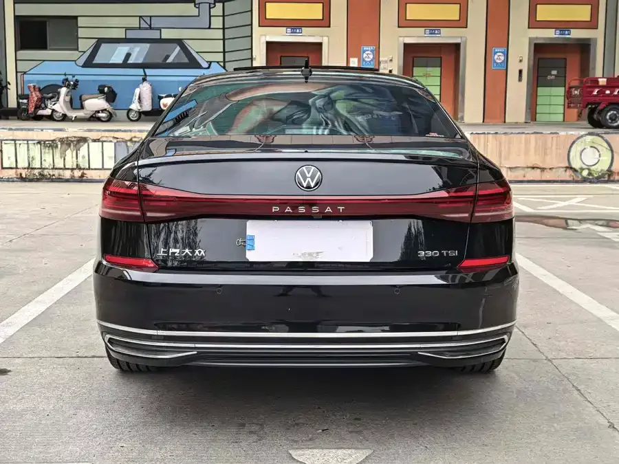 Volkswagen Passat Passat 2022 330TSI Starry Sky Deluxe Edition 2022 — миниатюра 5