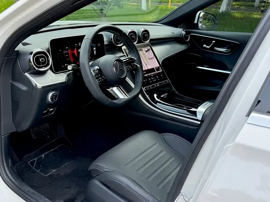Mercedes-Benz Class C Mercedes-Benz C-Class 2023 C 200 L Sports Edition 2023 — миниатюра 2