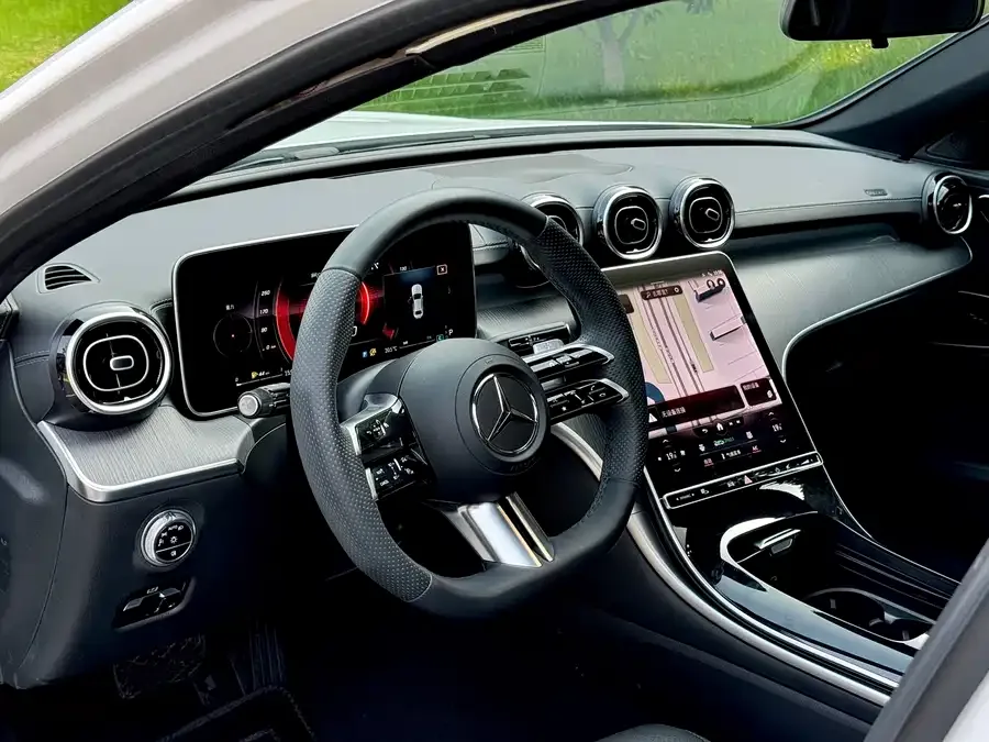 Mercedes-Benz Class C Mercedes-Benz C-Class 2023 C 200 L Sports Edition 2023 — миниатюра 4