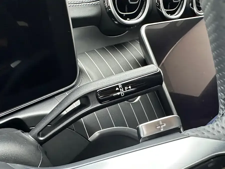Mercedes-Benz Class C Mercedes-Benz C-Class 2023 C 260 L Sports Edition 2023 — миниатюра 5
