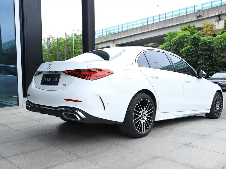 Mercedes-Benz Class C Mercedes-Benz C-Class 2024 C 260 L Sports Edition 2024 — миниатюра 2