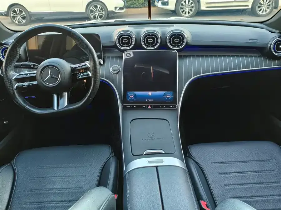 Mercedes-Benz Class C Mercedes-Benz C-Class 2023 C 260 L Sports Edition 2023 — миниатюра 4