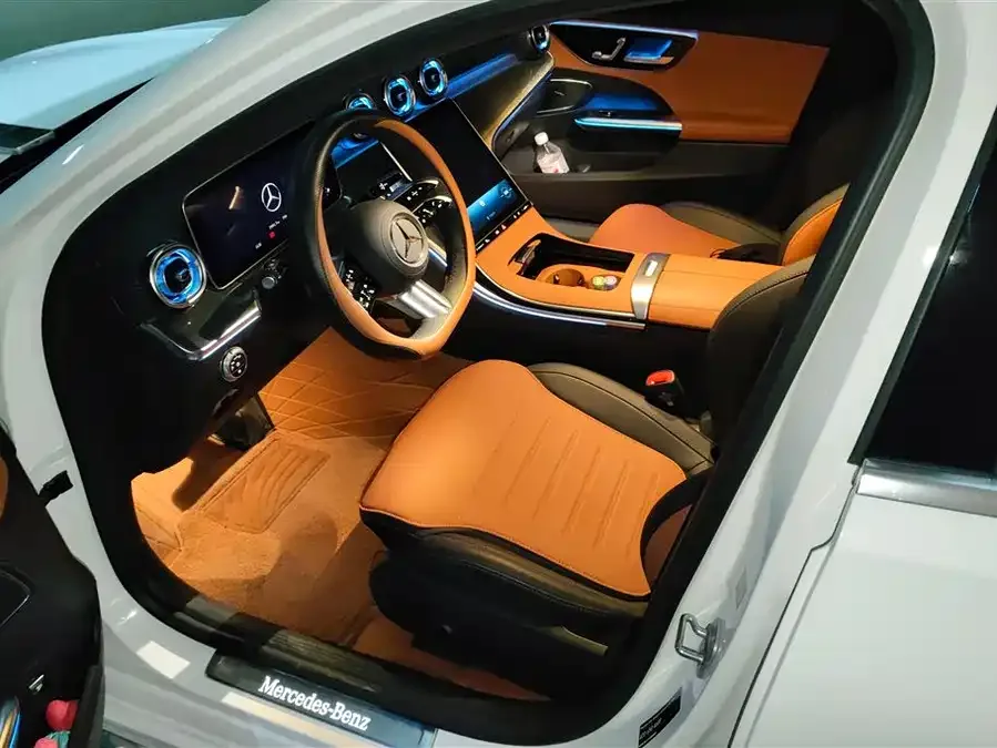Mercedes-Benz Class C Mercedes-Benz C-Class 2025 C 260 L Sport Edition 2025 — миниатюра 3