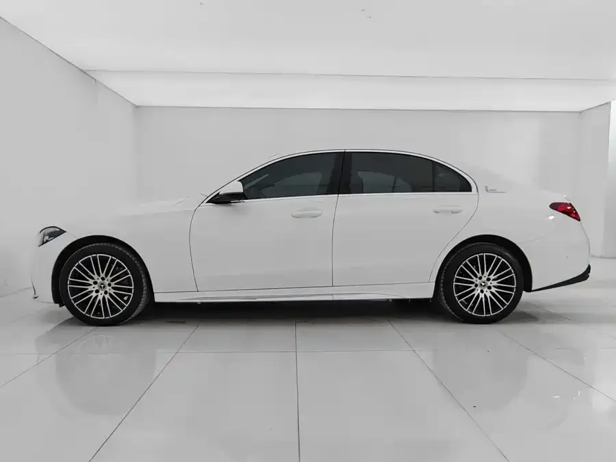 Mercedes-Benz Class C Mercedes-Benz C-Class 2023 Model II C 260 L Sports Edition 2024 — миниатюра 2