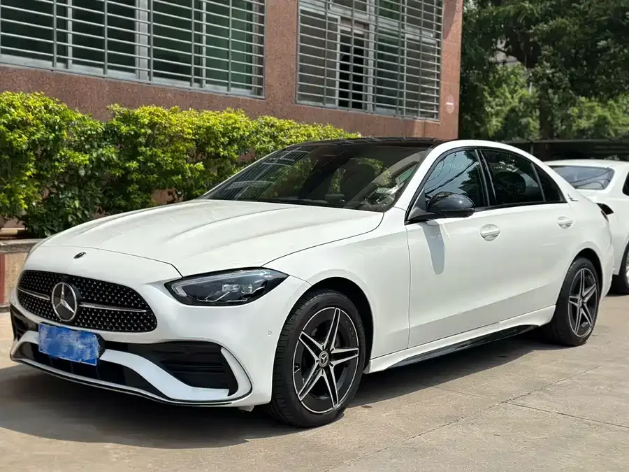 Mercedes-Benz Class C 2024