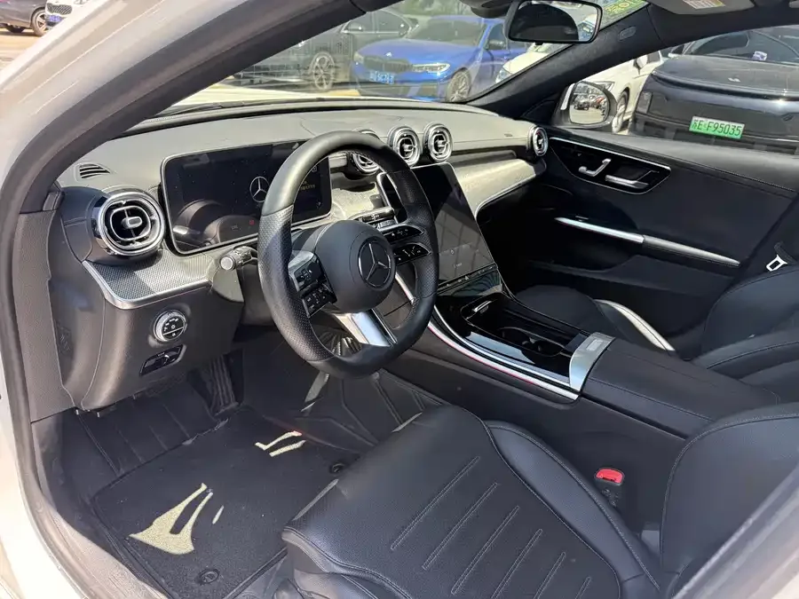 Mercedes-Benz Class C Mercedes-Benz C-Class 2022 facelift C 260 L sports version 2022 — миниатюра 3