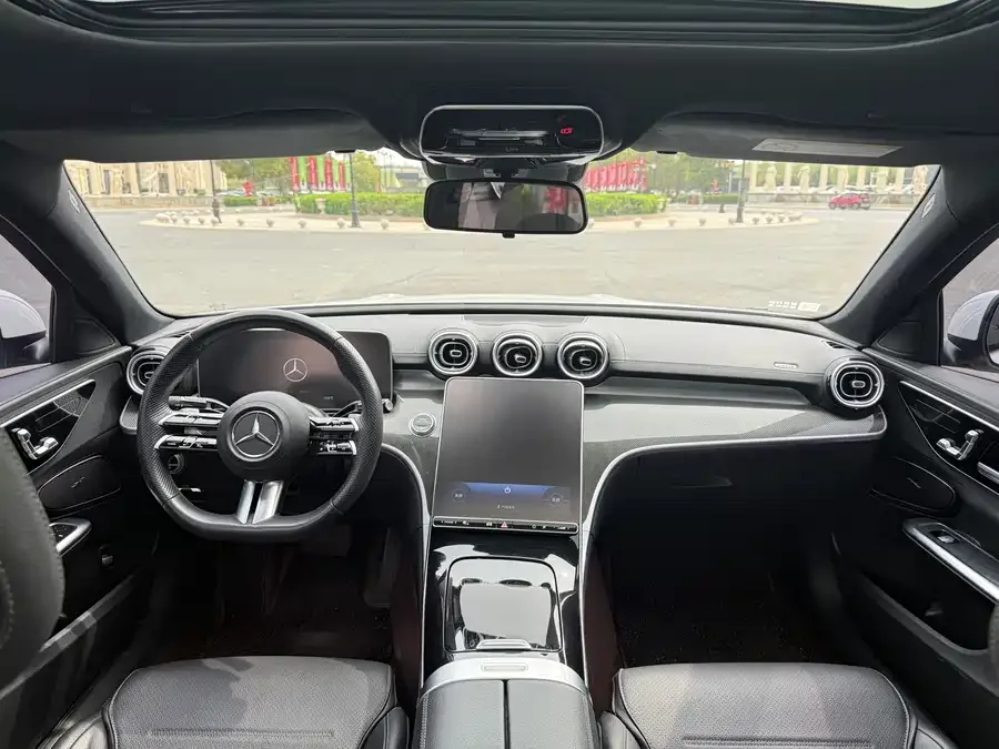 Mercedes-Benz Class C Mercedes-Benz C-Class 2023 C 260 L Sports Edition 2023 — миниатюра 2