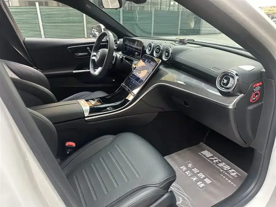 Mercedes-Benz Class C Mercedes-Benz C-Class 2025 C 260 L Sport Edition 2025 — миниатюра 3