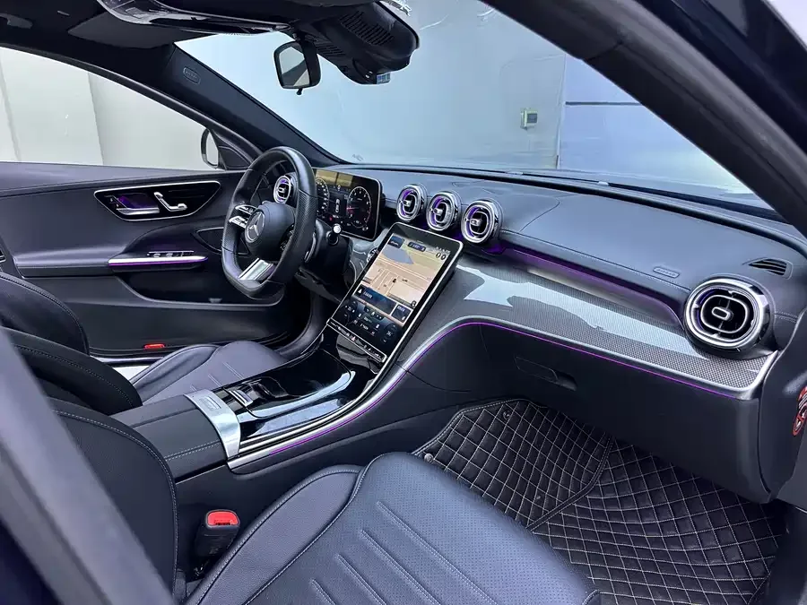 Mercedes-Benz Class C Mercedes-Benz C-Class 2022 facelift C 260 L sports version 2022 — миниатюра 4