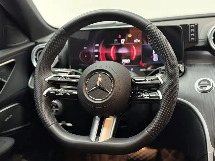 Mercedes-Benz Class C Mercedes-Benz C-Class 2024 C 260 L Sports Edition 2024 — миниатюра 2