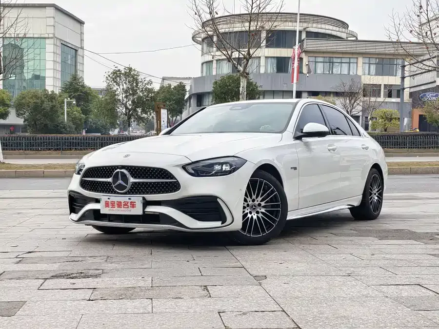 Mercedes-Benz Class C 2024