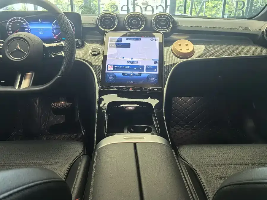 Mercedes-Benz Class C Mercedes-Benz C-Class 2022 facelift C 260 L sports version 2022 — миниатюра 5