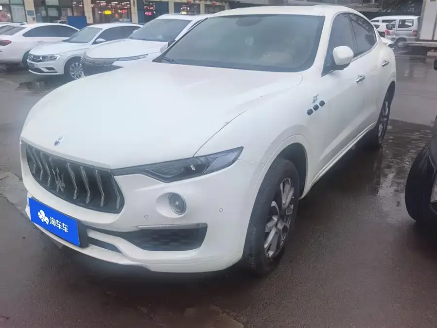 Maserati Levante 2022