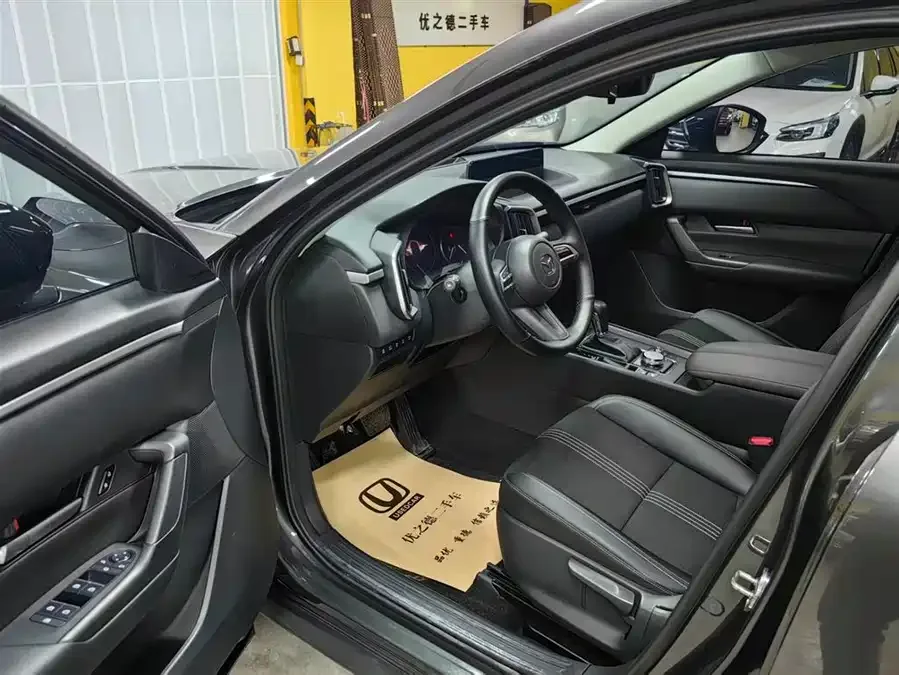 Mazda CX-50 Mazda CX-50 also available for 2023 2.0L Leading Edition 2024 — миниатюра 3