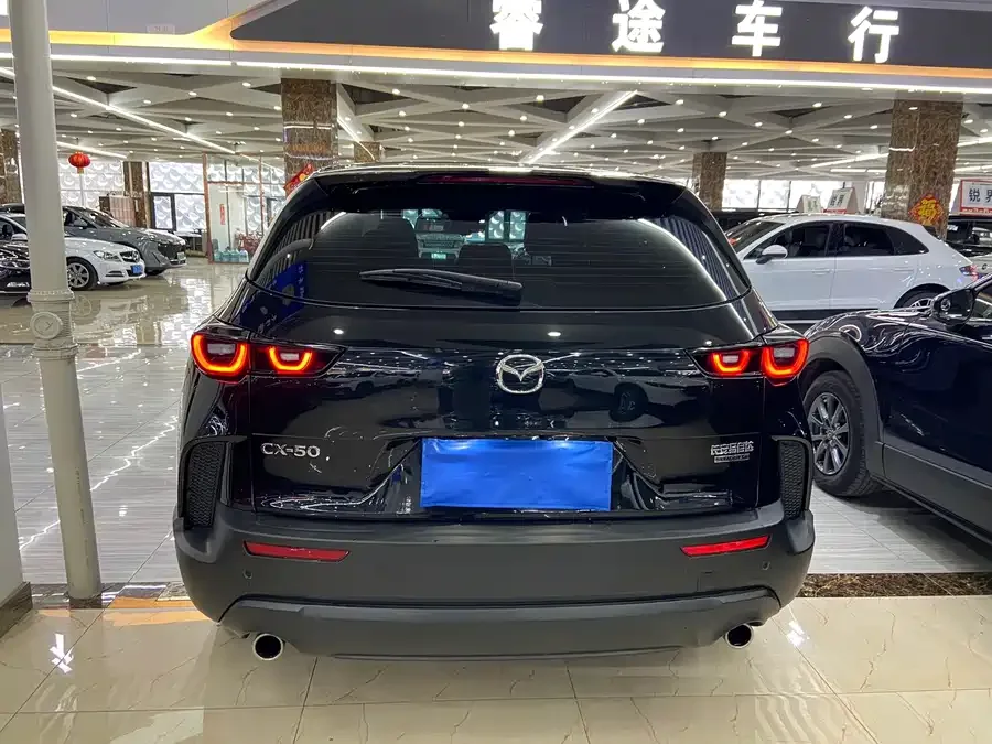 Mazda CX-50 Mazda CX-50 also available for 2023 2.0L Leading Edition 2023 — миниатюра 2
