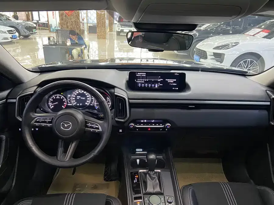 Mazda CX-50 Mazda CX-50 also available for 2023 2.0L Leading Edition 2023 — миниатюра 3