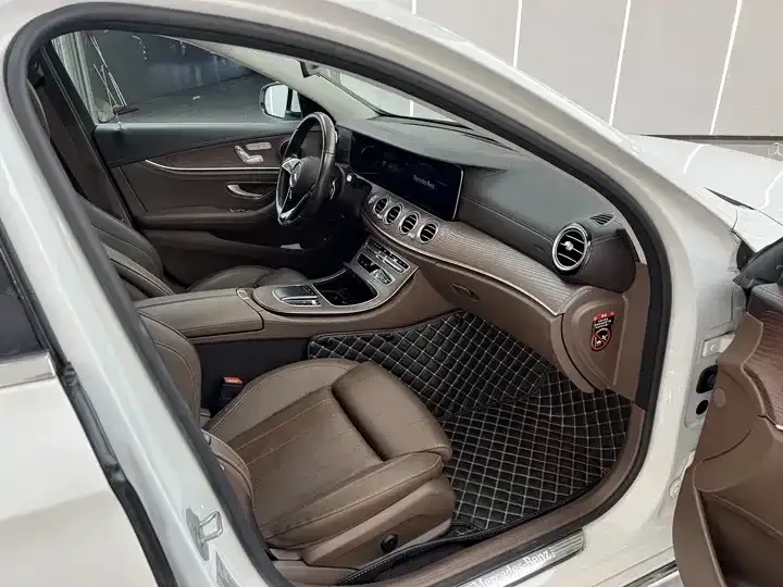 Mercedes-Benz E-Class Mercedes-Benz E-Class 2023 E 260 L 2023 — миниатюра 3