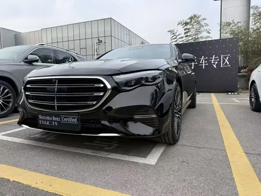 Mercedes-Benz E-Class 2025