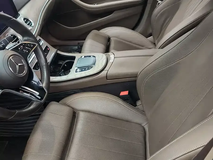 Mercedes-Benz E-Class Mercedes-Benz E-Class 2022 E 260 L Sports Edition 2022 — миниатюра 3