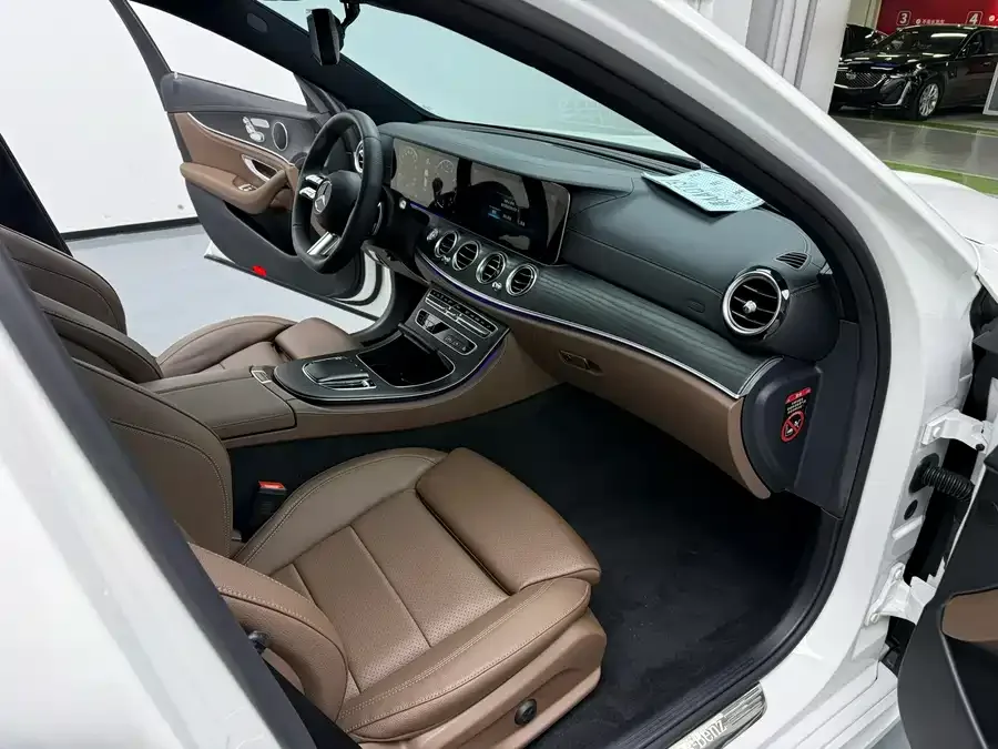Mercedes-Benz E-Class Mercedes-Benz E-Class 2023 E 260 L Sports 2023 — миниатюра 5