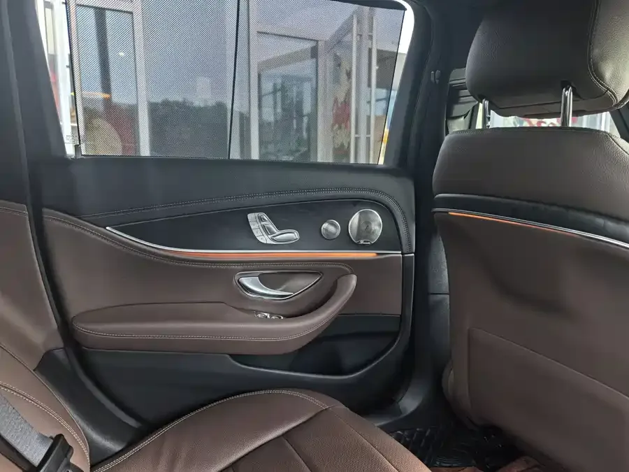 Mercedes-Benz E-Class Mercedes-Benz E-Class 2022 E 300 L Luxury Edition 2023 — миниатюра 4