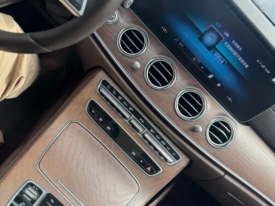 Mercedes-Benz E-Class Mercedes-Benz E-Class 2022 Model 2 E 300 L Sports Fashion Model 2022 — миниатюра 2