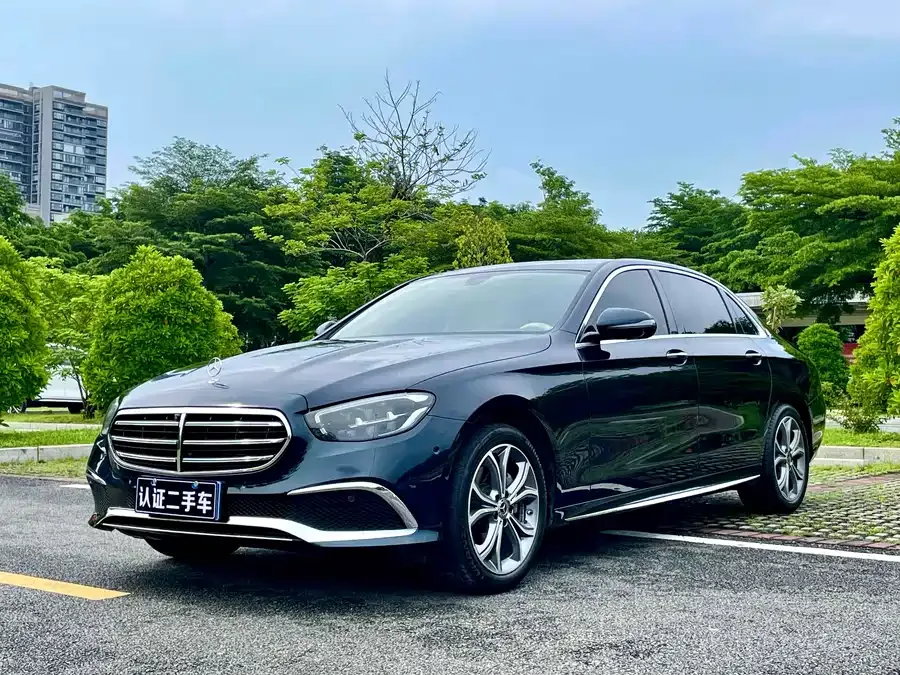 Mercedes-Benz E-Class 2024