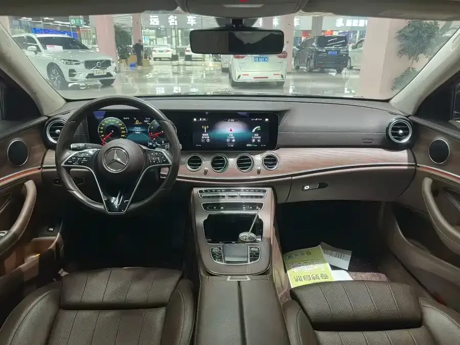 Mercedes-Benz E-Class Mercedes-Benz E-Class 2023 E 260 L 2023 — миниатюра 2