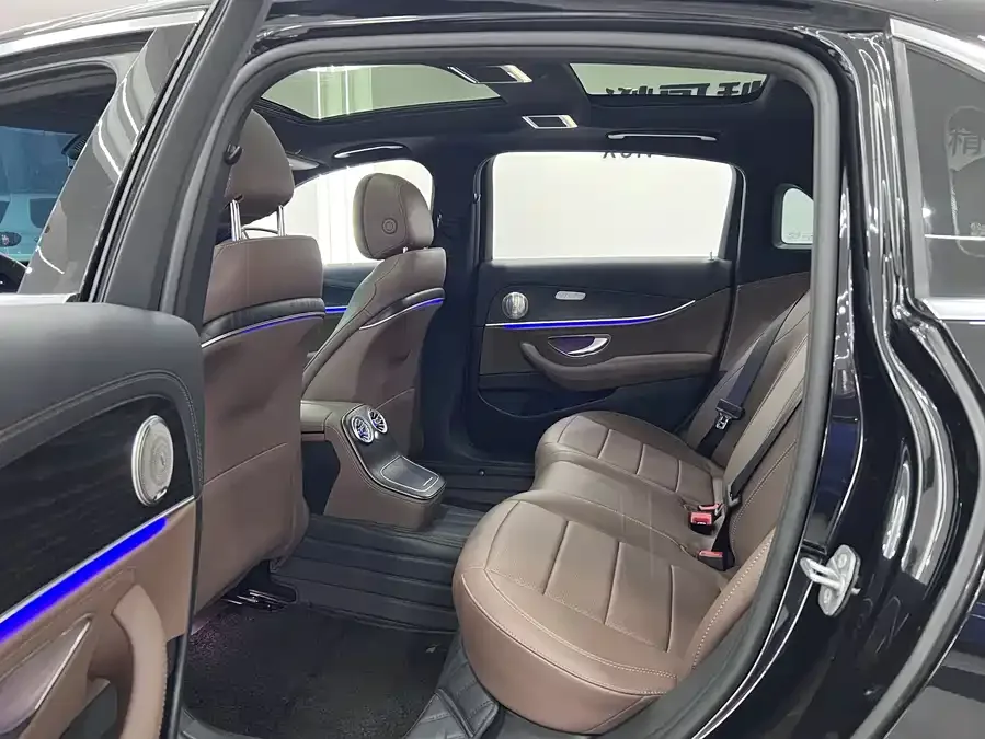 Mercedes-Benz E-Class Mercedes-Benz E-Class 2023 E 260 L Sports 2023 — миниатюра 3