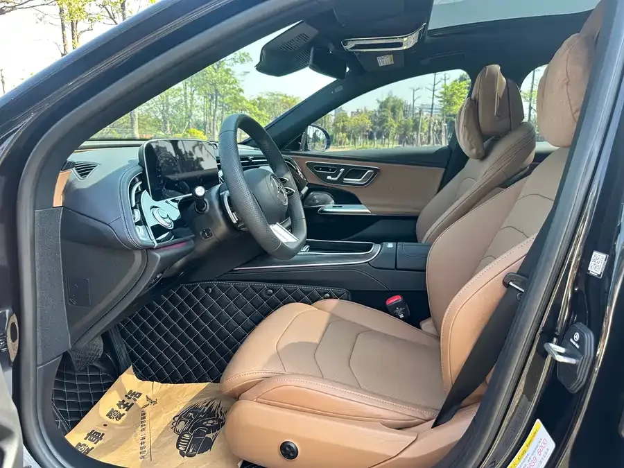 Mercedes-Benz E-Class Mercedes-Benz E-Class 2025 facelift E 300 L luxury sports model 2025 — миниатюра 2
