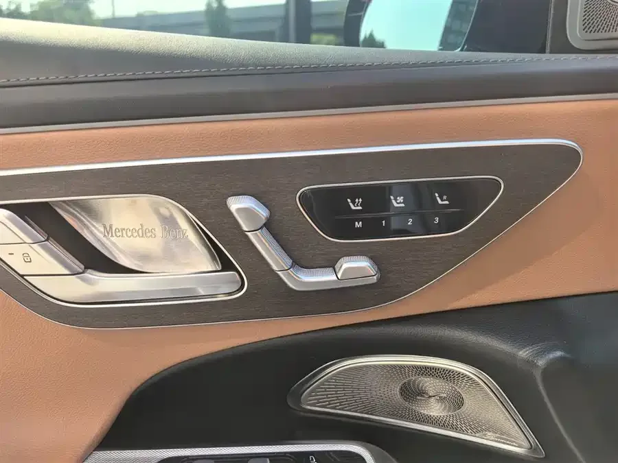 Mercedes-Benz E-Class Mercedes-Benz E-Class 2024 E 300 L Luxury Edition 2024 — миниатюра 5