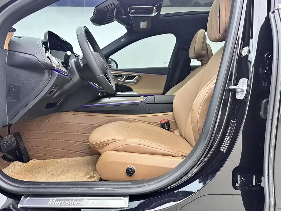 Mercedes-Benz E-Class Mercedes-Benz E-Class 2024 E 300 L Fashion Edition 2024 — миниатюра 4