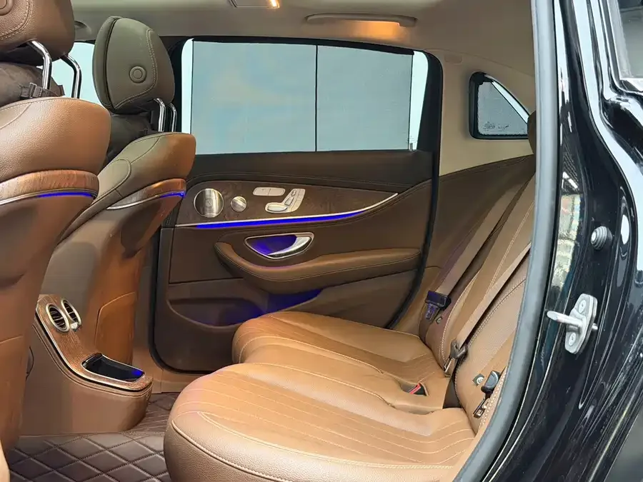 Mercedes-Benz E-Class Mercedes-Benz E-Class 2023 facelift E 300 L Luxury Edition 2023 — миниатюра 3