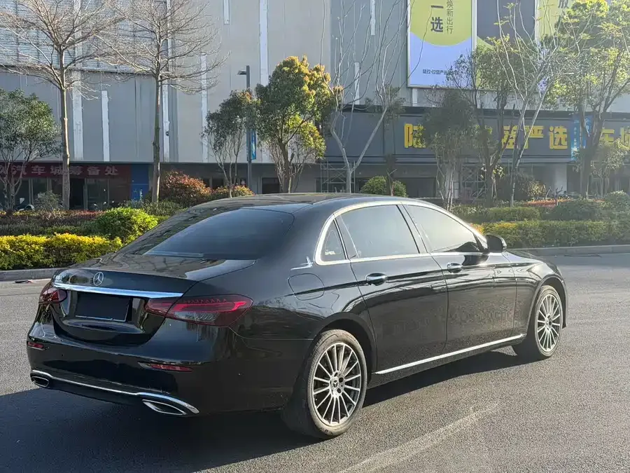 Mercedes-Benz E-Class Mercedes-Benz E-Class 2022 facelift E 260 L 2022 — миниатюра 3
