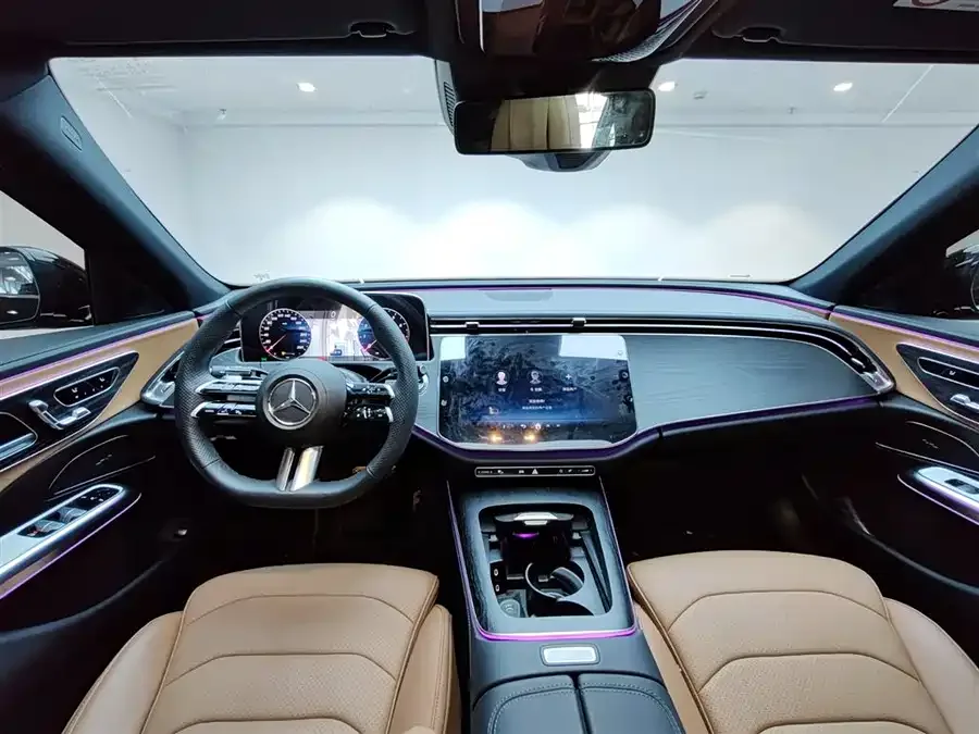 Mercedes-Benz E-Class Mercedes-Benz E-Class 2024 E 300 L Fashion Sports 2024 — миниатюра 4
