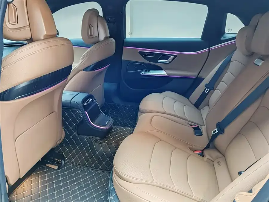 Mercedes-Benz E-Class Mercedes-Benz E-Class 2024 E 300 L Fashion Sports 2024 — миниатюра 5