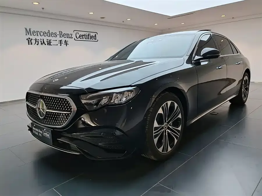 Mercedes-Benz E-Class 2024