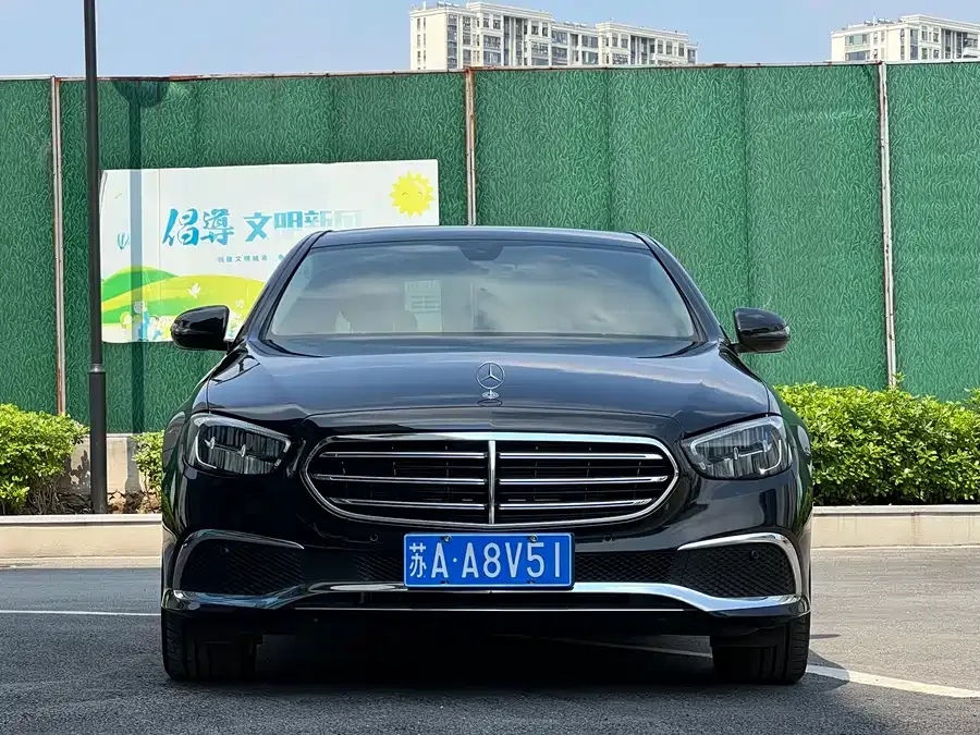 Mercedes-Benz E-Class Mercedes-Benz E-Class 2023 facelift E 260 L 2023 — миниатюра 4