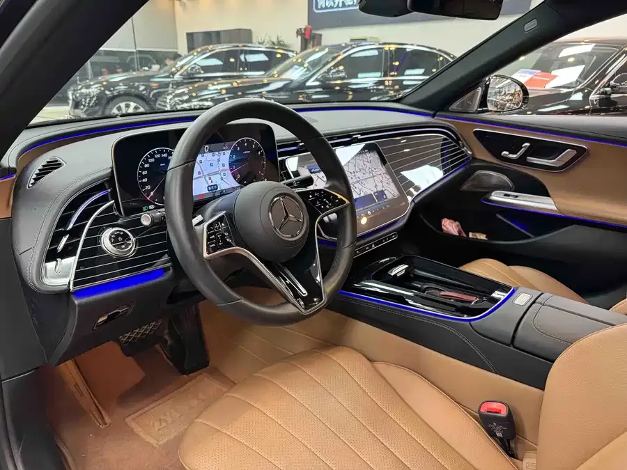 Mercedes-Benz E-Class Mercedes-Benz E-Class 2024 facelift E 260 L 2024 — миниатюра 5