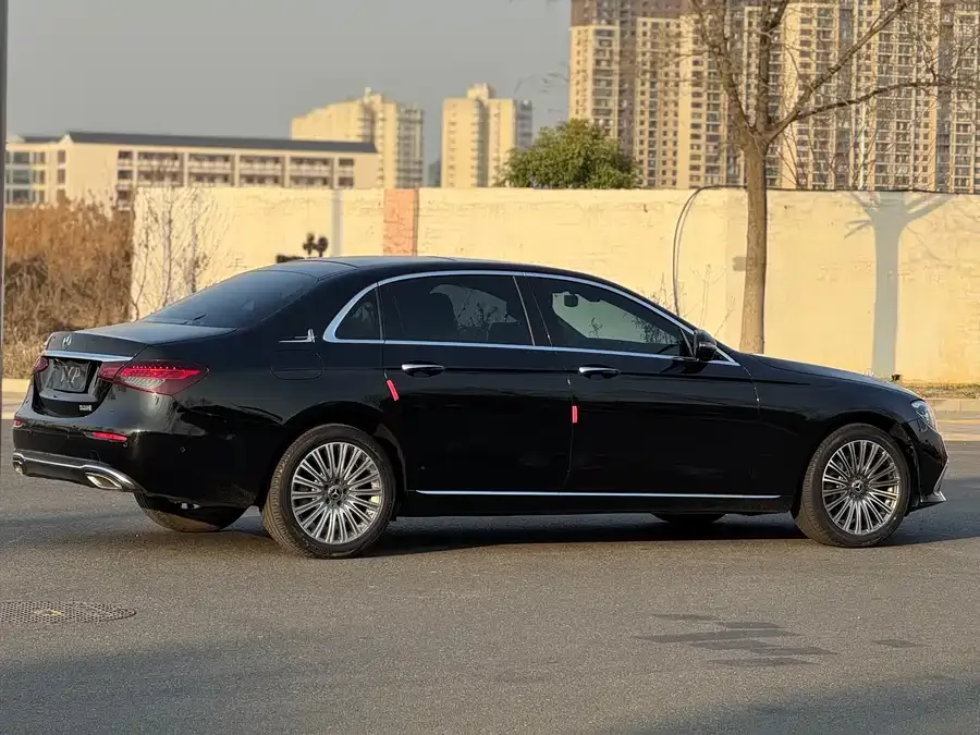 Mercedes-Benz E-Class Mercedes-Benz E-Class 2023 E 300 L Luxury Edition 2023 — миниатюра 3